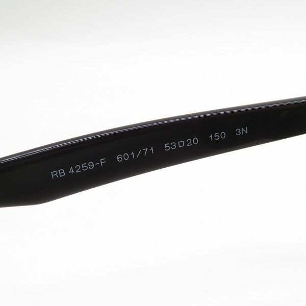 実際に弊社で買取させて頂いたRay-Ban/レイバン ウェリントン サングラスフレーム/アイウェア RB4259-F 601/71の画像 4枚目