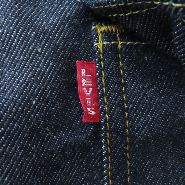 実際に弊社で買取させて頂いた【未使用】LEVIS/リーバイス VINTAGE CLOTHING TYPE 2 JACKET デニムジャケット 1953 507XX/70507-0066/44の画像 6枚目