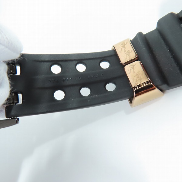 実際に弊社で買取させて頂いたG-SHOCK/Gショック FROGMAN MAGMA OCEAN フロッグマン 35周年 ウォッチ/腕時計 GWF-1035F-1JRの画像 6枚目