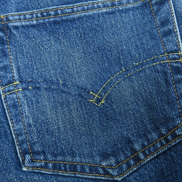 実際に弊社で買取させて頂いたLEVI'S/リーバイス 501XX 刻印555 バレンシア工場製 ビッグE デニムパンツ 紙パッチ 501-0003/31×36の画像 9枚目