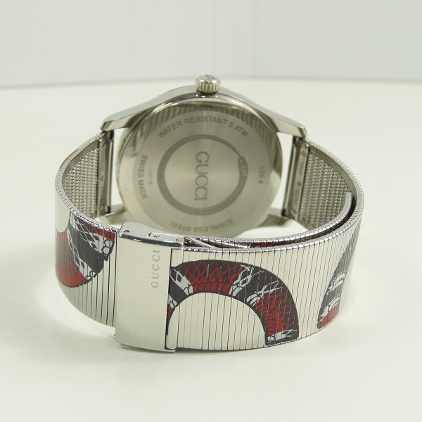 実際に弊社で買取させて頂いたGUCCI/グッチ Gタイムレス bee スネーク ウォッチ/腕時計 クォーツ 126.4/YA1264123【動作未確認】の画像 2枚目
