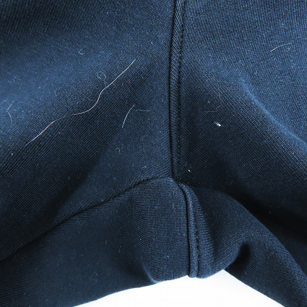 実際に弊社で買取させて頂いたEMPORIO ARMANI/エンポリオアルマーニ サイドライン 半袖Tシャツ/パンツ 2点セットの画像 4枚目