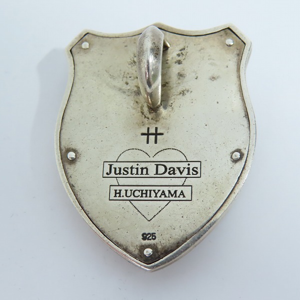 実際に弊社で買取させて頂いたJustin Davis/ジャスティンデイビス テンプテーションスカル 盾 ペンダントトップの画像 2枚目