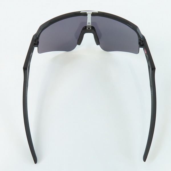 実際に弊社で買取させて頂いたOAKLEY/オークリー SUTRO LITE SWEEP/スートロライトスイープ サングラス/アイウェア OO9465-0339の画像 2枚目