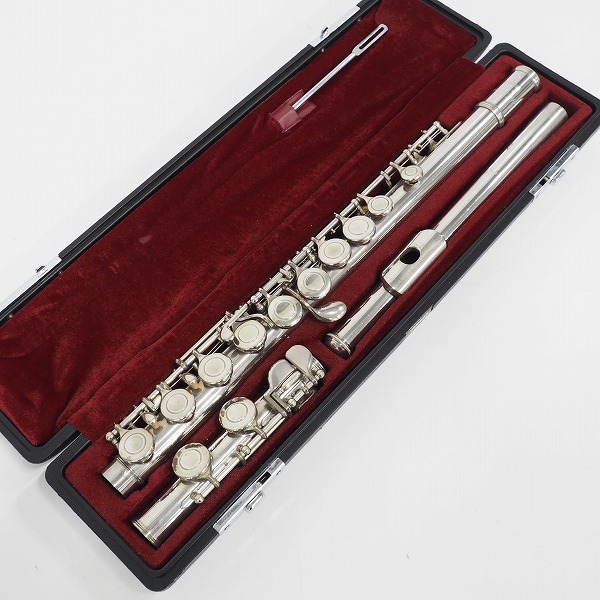 実際に弊社で買取させて頂いたYAMAHA/ヤマハ YFL211/YFL-211 フルート Eメカ付 ハードケース付