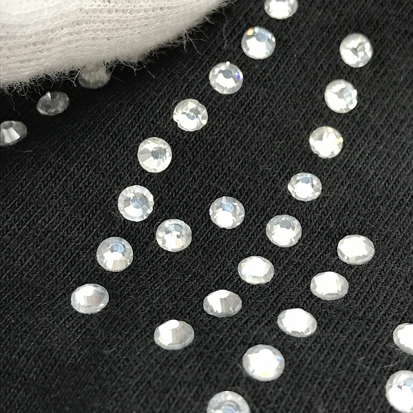 実際に弊社で買取させて頂いたmastermind JAPAN × CACTUS JACK./マスターマインド× カクタスジャック スカル ラインストーン Tシャツ/Lの画像 4枚目