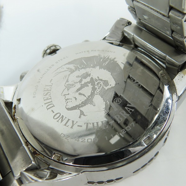 実際に弊社で買取させて頂いたDIESEL/ディーゼル ビックフェイス 海外モデル クロノ 腕時計/DZ-4209【動作未確認】の画像 4枚目