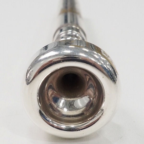 実際に弊社で買取させて頂いたVINCENT BACH/ヴィンセントバック 7C シルバー トランペット用 マウスピース の画像 4枚目