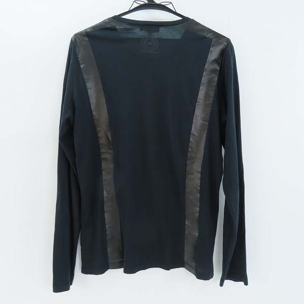 実際に弊社で買取させて頂いたEMPORIO ARMANI/エンポリオアルマーニ テープ加工 ロングTシャツ G1T08JG1Q4J/Mの画像 1枚目