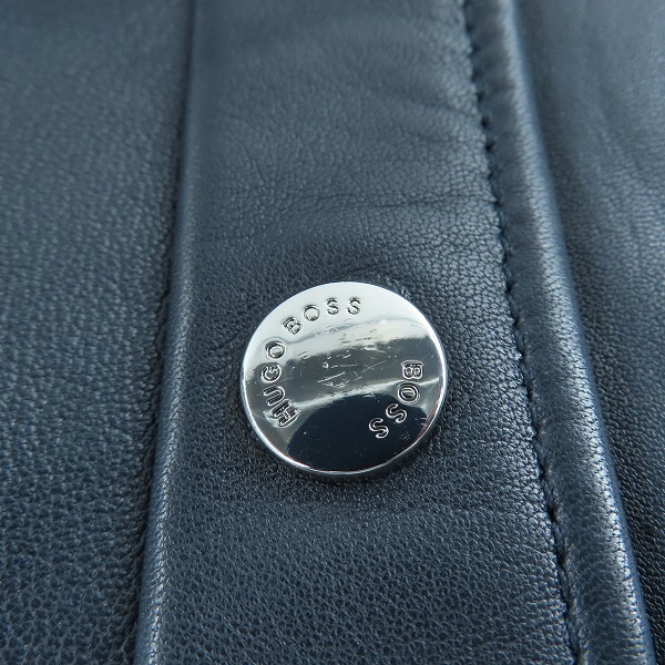 実際に弊社で買取させて頂いた【JPタグ】HUGO BOSS/ヒューゴボス ラムレザー ボンバージャケット 10219149 01/48の画像 7枚目