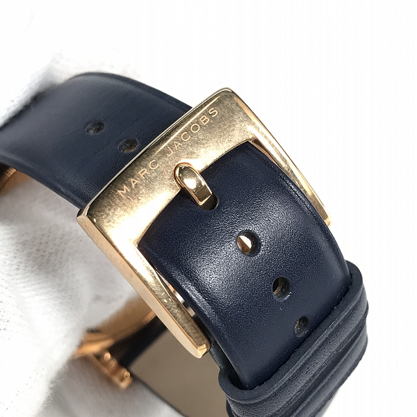 実際に弊社で買取させて頂いたMARC JACOBS/マークジェイコブス ROXY/ロキシー クォーツ 腕時計 MJ1534【動作未確認】の画像 4枚目