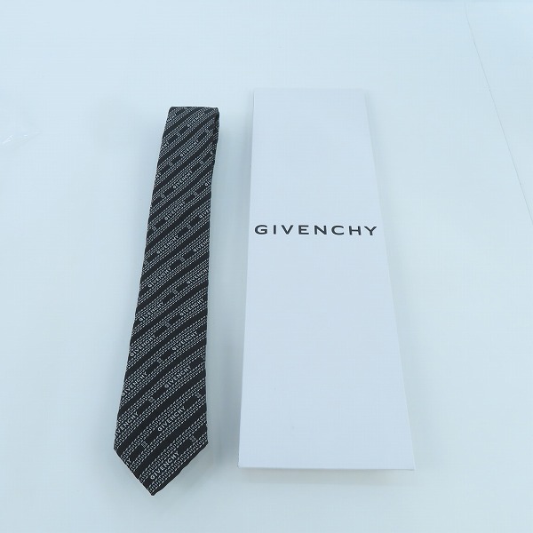 実際に弊社で買取させて頂いた【JPタグ】GIVENCHY/ジバンシィ ロゴ総柄 シルクネクタイの画像 5枚目