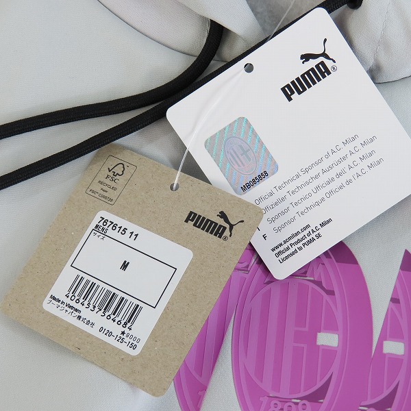 実際に弊社で買取させて頂いた【未使用】PUMA/プーマ ACミラン 22/23 FTBLSTATEMENT ウィンタライズド フーディ パーカー 767615-11 /Mの画像 7枚目