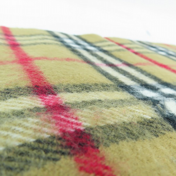 実際に弊社で買取させて頂いたBURBERRY/バーバリー ランボスウール100％ イングランド製 チェック柄マフラーの画像 3枚目