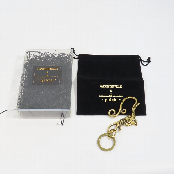 実際に弊社で買取させて頂いた（2）GANGSTERVILLE/ギャングスタービル × galcia/ガルシア スワローキーホルダー ブラスの画像 7枚目