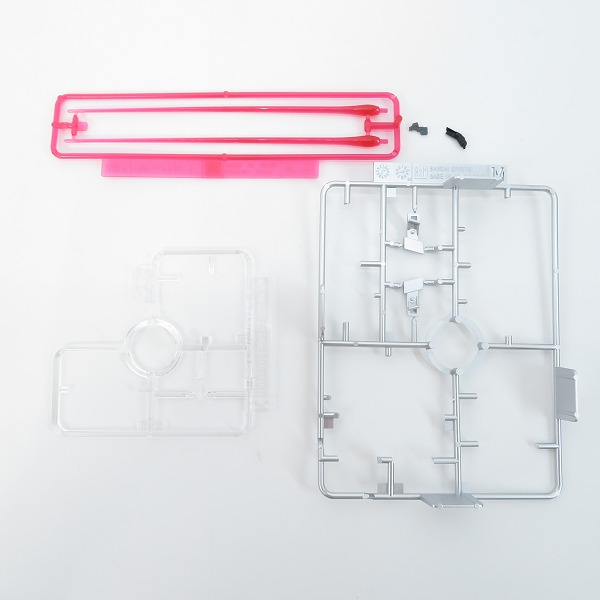 実際に弊社で買取させて頂いた【手付/ジャンク扱い】BANDAI/バンダイスピリッツ MG 1/100 ゼータガンダム Ver.Ka/Z/ガンプラの画像 7枚目