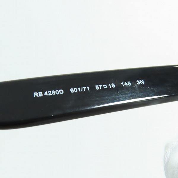 実際に弊社で買取させて頂いたRay-Ban/レイバン サングラス/アイウェア ブラック RB4260D 601の画像 5枚目