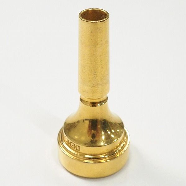実際に弊社で買取させて頂いたDenis Wick/デニス・ウィック 4FL GP ゴールド フリューゲル ホルン用マウスピースの画像 4枚目