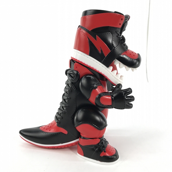 実際に弊社で買取させて頂いたTOKYOGUNS/トウキョウガンズ Kaijyu Sneaker head/怪獣スニーカーヘッド SNKRDUNK Original Package ver. BRED ソフビの画像 4枚目