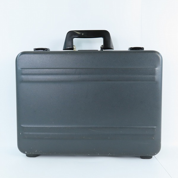 実際に弊社で買取させて頂いたZERO HALLIBURTON/ゼロハリバートン ブラック ダイヤル式 アタッシュケース