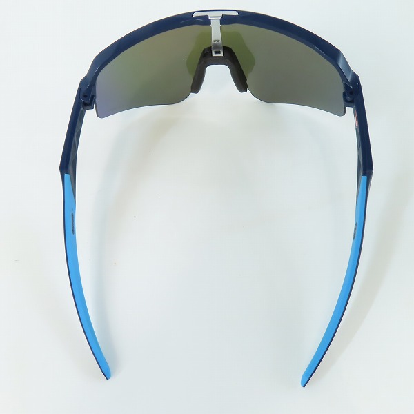 実際に弊社で買取させて頂いたOAKLEY/オークリー SUTRO LITE SWEEP/スートロライトスイープ サングラス/アイウェア OO9465-0539の画像 3枚目
