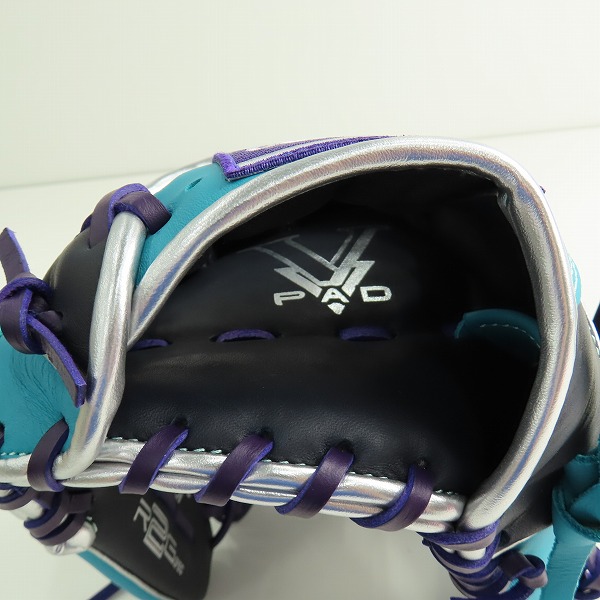 実際に弊社で買取させて頂いたRawlings/ローリングス HYPER TECH COLOR SYNC 軟式/内野手 グローブ GR4HTCN62の画像 4枚目