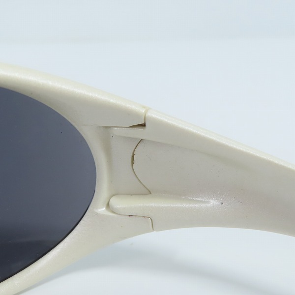 実際に弊社で買取させて頂いたOAKLEY/オークリー EYE JACKET/アイジャケット ホワイトフレーム サングラス/アイウェアの画像 4枚目