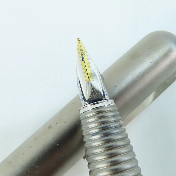 実際に弊社で買取させて頂いたLAMY/ラミー imporium/インポリウム 万年筆 ペン先14K-585 F