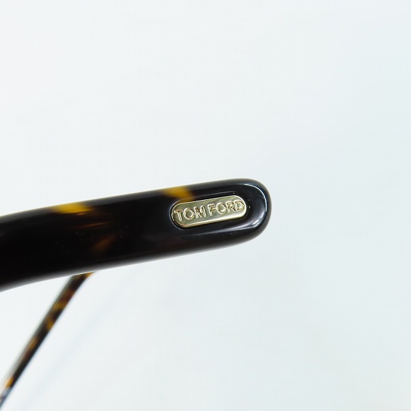 実際に弊社で買取させて頂いたTOM FORD/トムフォード 日本企画モデル ウエリントン型 アイウエア/メガネフレーム TF5858-D-B 052の画像 6枚目