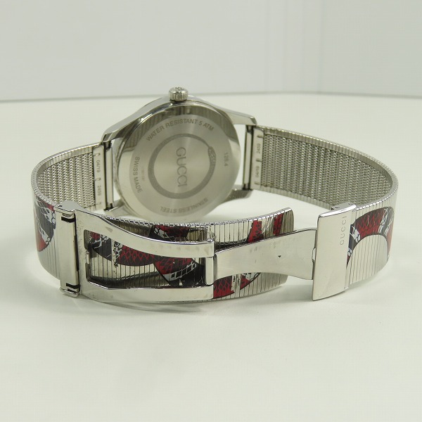 実際に弊社で買取させて頂いたGUCCI/グッチ Gタイムレス bee スネーク ウォッチ/腕時計 クォーツ 126.4/YA1264123【動作未確認】の画像 3枚目