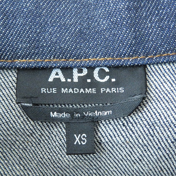 実際に弊社で買取させて頂いたA.P.C./アーペーセー デニムジャケット インディゴ/XSの画像 2枚目