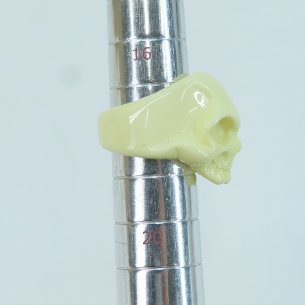 実際に弊社で買取させて頂いたGARNI/ガルニ アクリル スカルリング ホワイト 18号の画像 7枚目