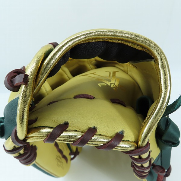 実際に弊社で買取させて頂いたRawlings/ローリングス ハイパーテックカラーシンク 軟式/外野手/右投げ用 グローブ/グラブ GR4AHTCY719の画像 5枚目