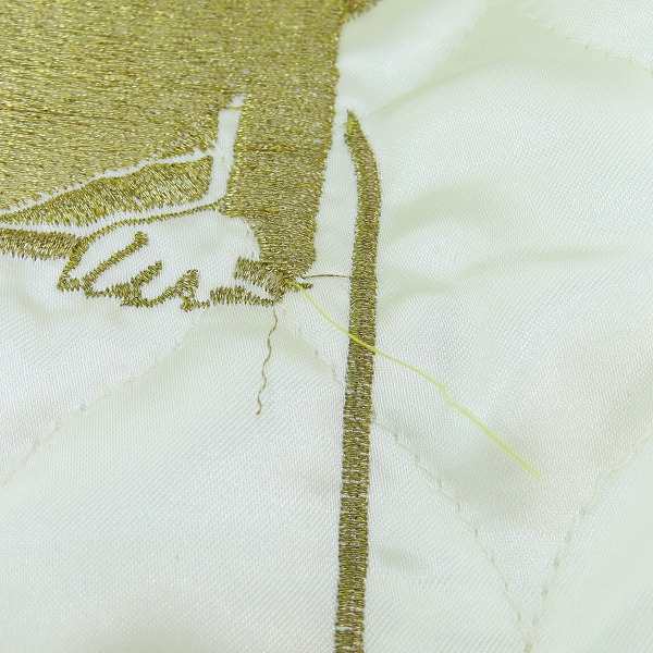 実際に弊社で買取させて頂いたHYSTERIC GLAMOUR /ヒステリックグラマー バックガール刺繍 キルティング 中綿ジャケット 2AB-6510 /Fの画像 6枚目