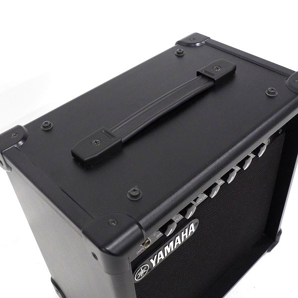 実際に弊社で買取させて頂いたYAMAHA/ヤマハ GA15II ギターアンプ コンボアンプ【動作確認済】の画像 2枚目