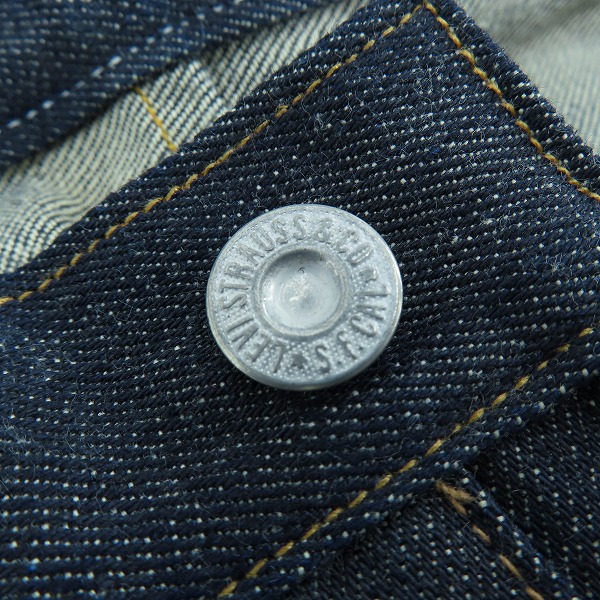 実際に弊社で買取させて頂いた【未使用】LEVI'S/リーバイス LVC 501XX 19221-0001 シンチバック リジッドデニム/W31/L36の画像 6枚目