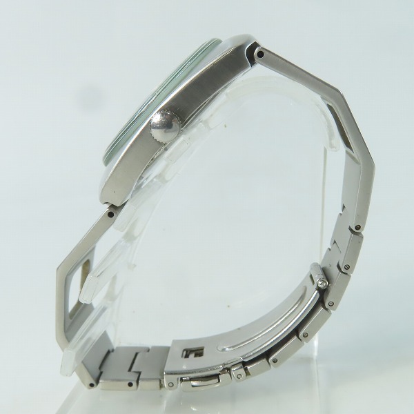 実際に弊社で買取させて頂いたPaul Smith/ポールスミス デイデイト アナログ腕時計 クォーツ 6150-H18831【動作未確認】の画像 1枚目