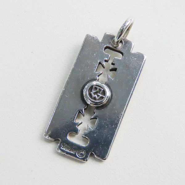 実際に弊社で買取させて頂いたTRAVIS WALKER/トラヴィスワーカー カミソリ ペンダントトップ