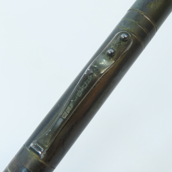 実際に弊社で買取させて頂いたYARD・O・LED/ヤード・オ・レッド SILVER925/シルバー925/銀無垢/ヴィンテージ キャップ式万年筆 ペン先 18ct/K18の画像 2枚目