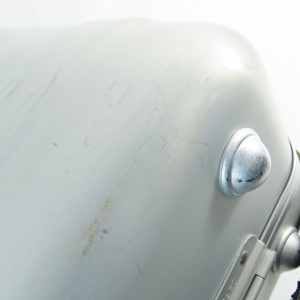 実際に弊社で買取させて頂いたZERO HALLIBURTON/ゼロハリバートン ダイヤルロック式 アタッシュケースの画像 7枚目