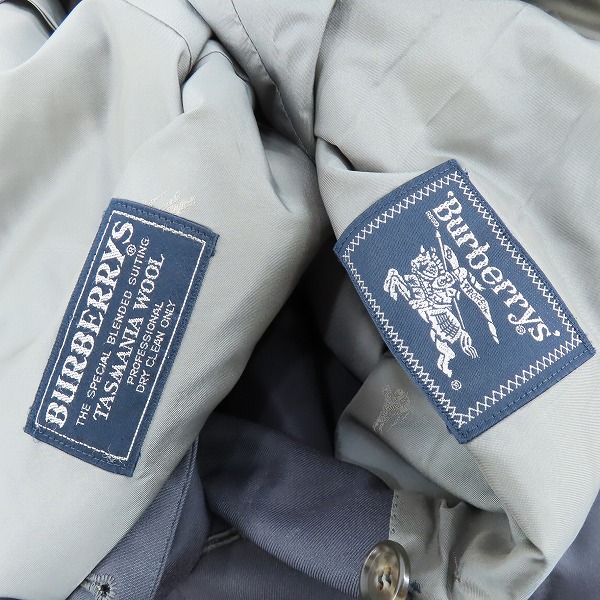 実際に弊社で買取させて頂いたBurberry's/バーバリーズ ホースロゴボタン ウールダブルジャケット/ブレザーの画像 2枚目