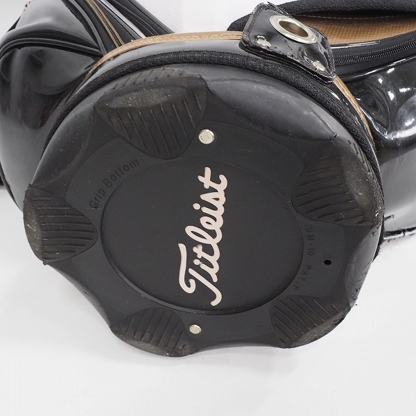 実際に弊社で買取させて頂いたTitleist/タイトリスト CB5V1 PRO V1限定モデル ゴルフ 9.5型 5分割キャディバッグ ブラックｘホワイトｘゴールドの画像 7枚目