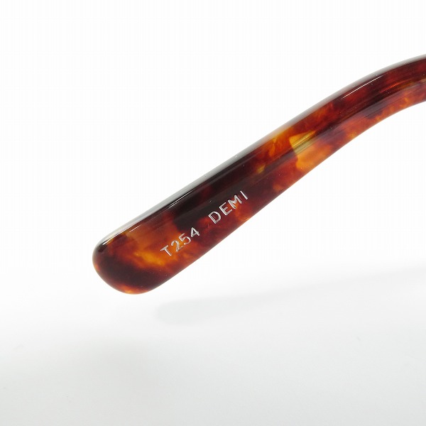 実際に弊社で買取させて頂いたKANEKO OPTICAL/金子眼鏡 恒眸作 手造 メガネフレーム T254 DEMIの画像 4枚目