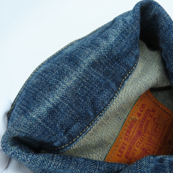 実際に弊社で買取させて頂いたLEVIS/リーバイス 506 1st ビッグE デニムジャケット J22刻印 71506-XX/40の画像 7枚目