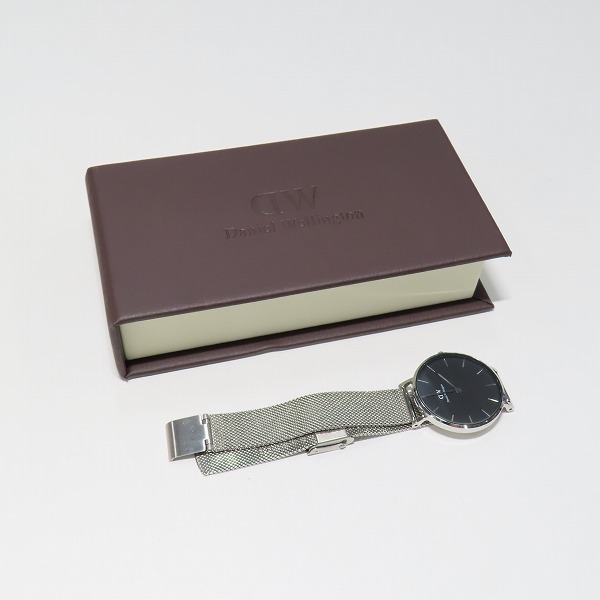 実際に弊社で買取させて頂いたDaniel Wellington/ダニエルウェリントン クォーツ腕時計/アナログ B32S1【動作未確認】の画像 7枚目