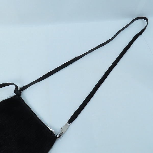 実際に弊社で買取させて頂いたRick Owens/リック・オウエンス スモールアドリ ハラコショルダーバッグ/ ブラック/RA02C0325LHLの画像 3枚目