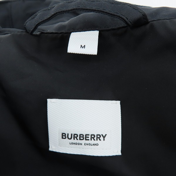 実際に弊社で買取させて頂いたBURBERRY/バーバリー 21SS マイクロロゴ ナイロンパーカー/ジャケット 8037487/Mの画像 2枚目