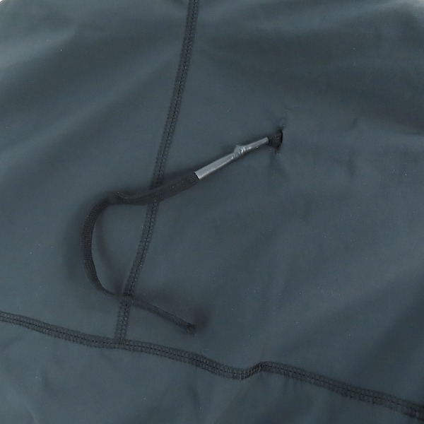 実際に弊社で買取させて頂いた11 by Boris Bidjan Saberi/イレブンバイボリスビジャンサベリ H1B Hoodie in Black H1B F1343の画像 5枚目