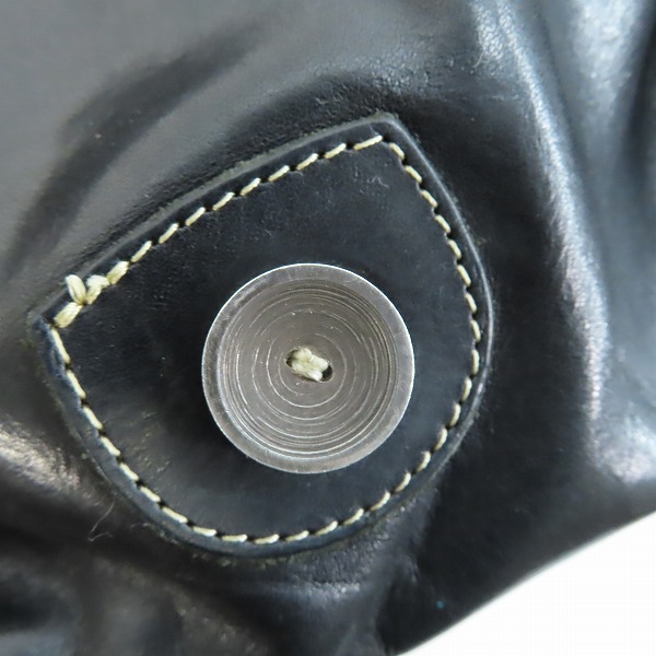 実際に弊社で買取させて頂いたREDMOON/レッドムーン ネイティブハーツ デカコンチョショルダーバッグの画像 7枚目