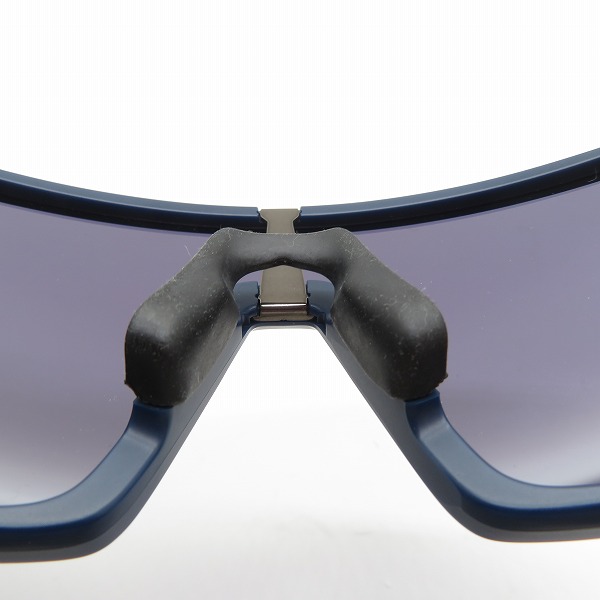 実際に弊社で買取させて頂いたOAKLEY/オークリー SUTRO/スートロ アイウェア/サングラス OO9406A-1537の画像 5枚目